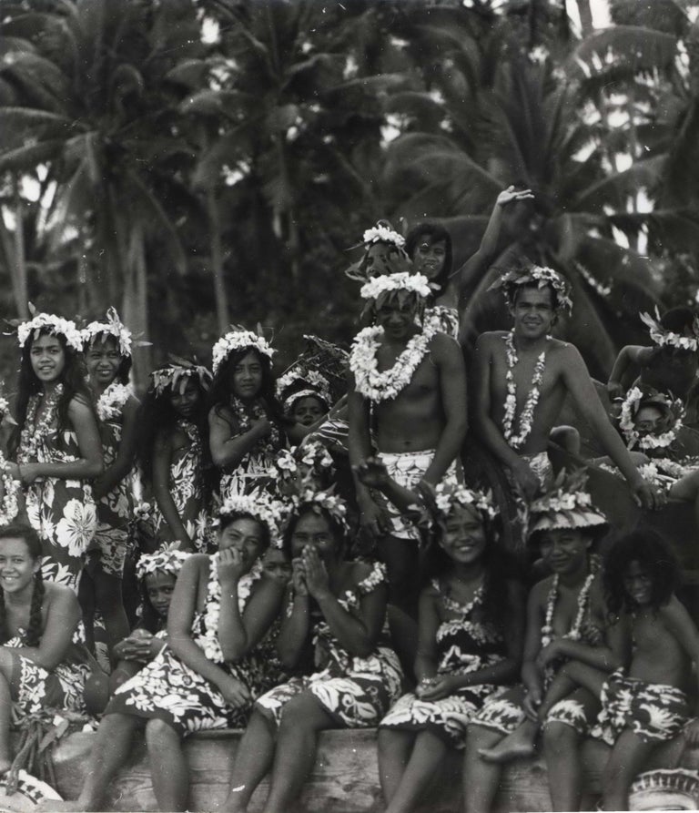 Item #CL172-104 Tahitians. Laurence Le Guay, Aust.