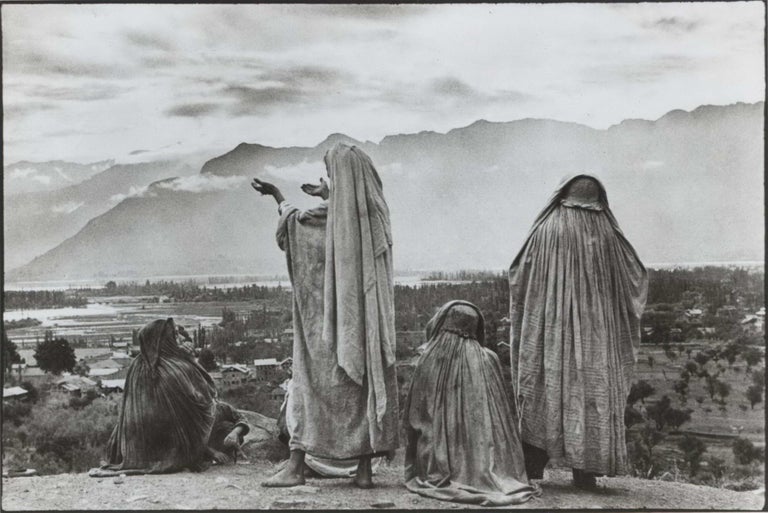 Item #CL172-51 Srinagar, Kashmir. Henri Cartier-Bresson, French.