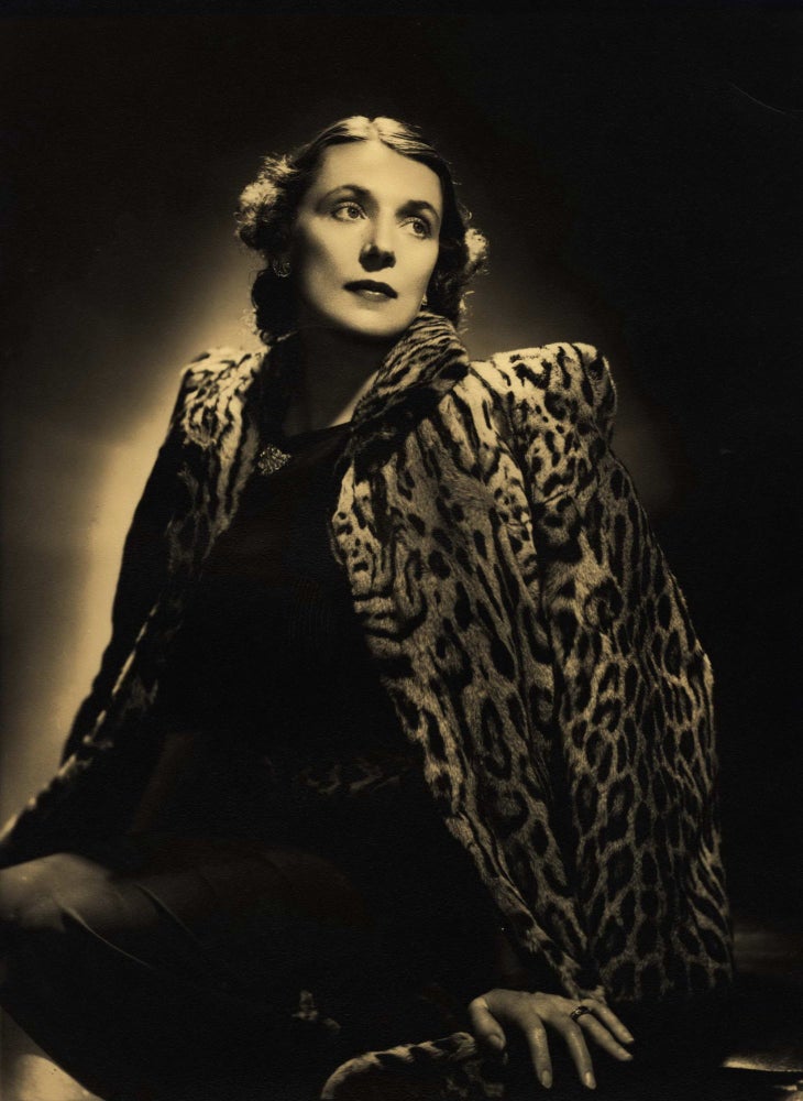 Item #CL191-115 [Lady Hannah Lloyd Jones]. Leonard Lee, active 1920s-30s Aust.